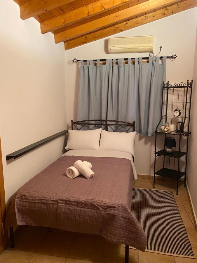 Pegasus House Hotel Corinth Exterior foto